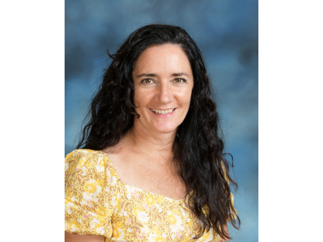 Julia Daw - English Teacher